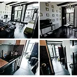 Gæstehus Joyjoyjoy The Black Beauty Ecolicious In A Canal House With French Balcony With View On The Canals