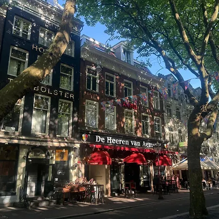 Maison d'hôtes Joyjoyjoy The Black Beauty Ecolicious In A Canal House With French Balcony With View On The Canals 4*